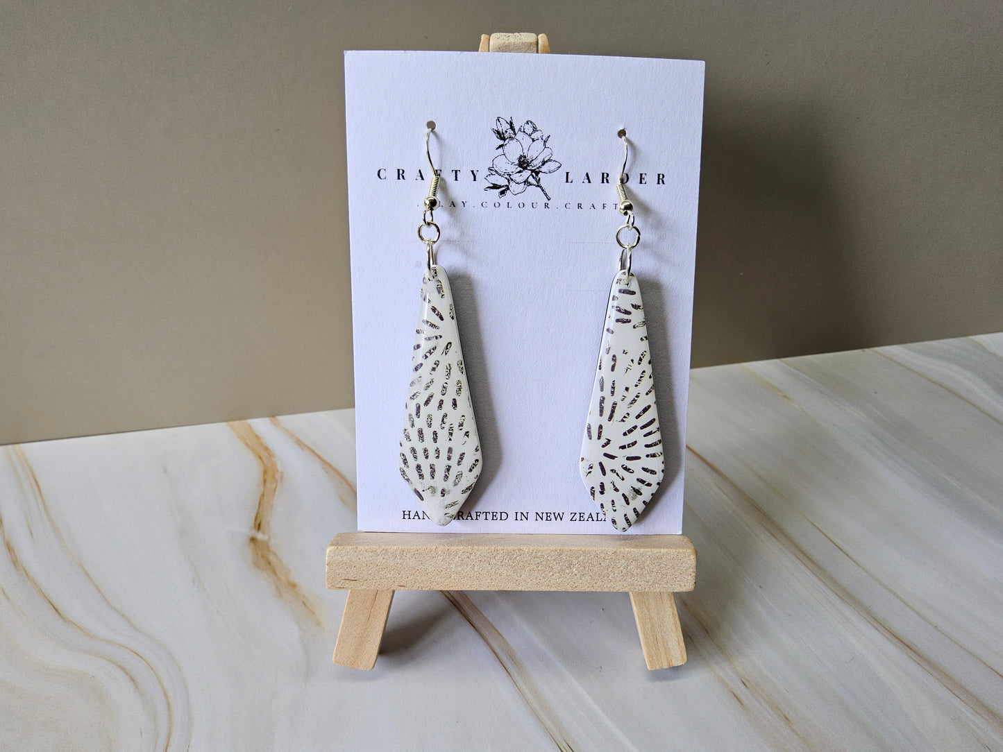 Line Art Diamond Fobs – Seconds